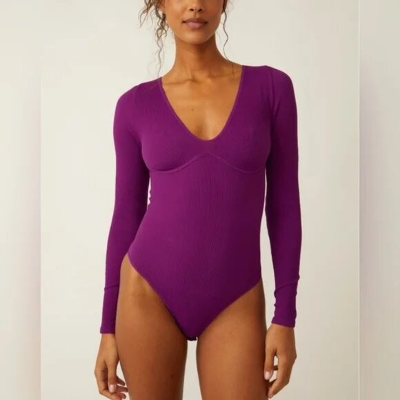 NWT Free People Meg Seamless Bodysuit Grape Juice size- LARGE/ EXTRA LARGE - Picture 1 of 5